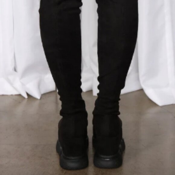FULLY STACKED FRONT AND BACK  ( BLACK SUEDE )  ( BRAND NEW !!! ) - Picture 1 of 4